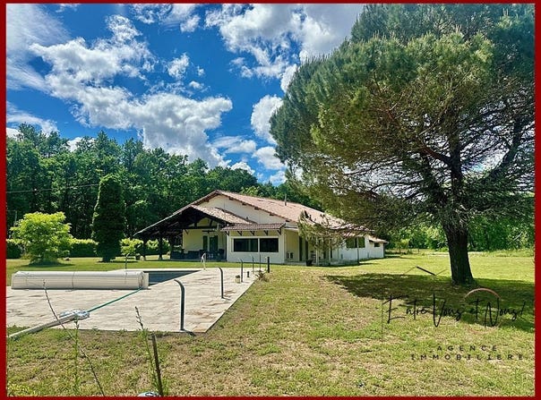 Bazas, Aquitaine 33430