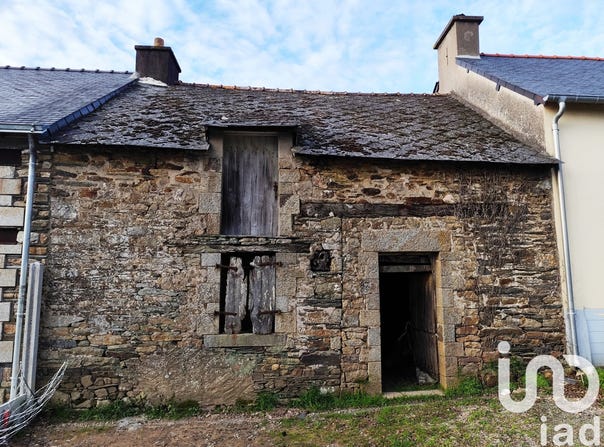 Bains-sur-Oust, Brittany 35600