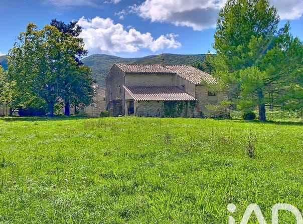 Le Poët-Laval, Auvergne-Rhône-Alpes 26160