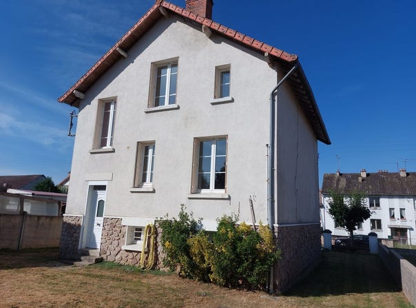 BOUSSAC, Nouvelle-Aquitaine 23600