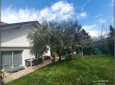GAILLARD, Rhône-Alpes 74240