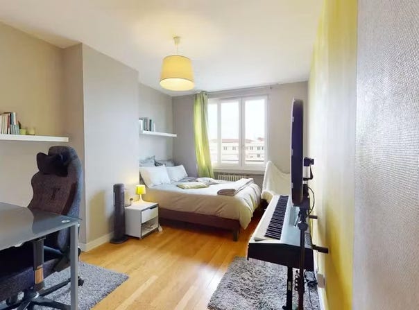 Rue Garibaldi, Lyon, Auvergne-Rhône-Alpes 69007
