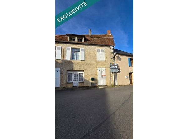 Saint-Savin, Poitou-Charentes 86310