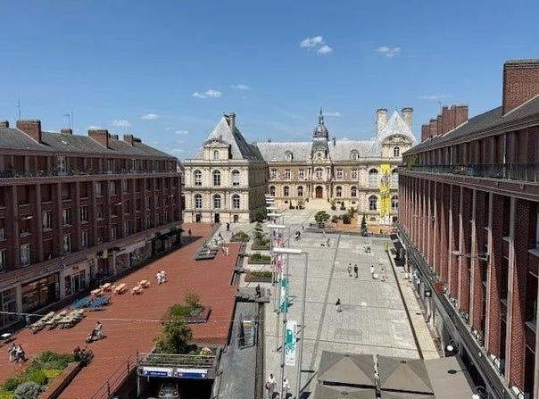 Amiens, Somme 80000