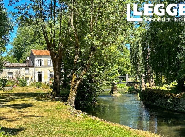 Cognac, Nouvelle-Aquitaine 16100