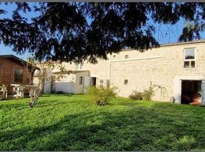 Pere, Poitou-Charentes 17700