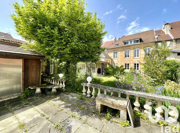Langres, Grand Est 52200