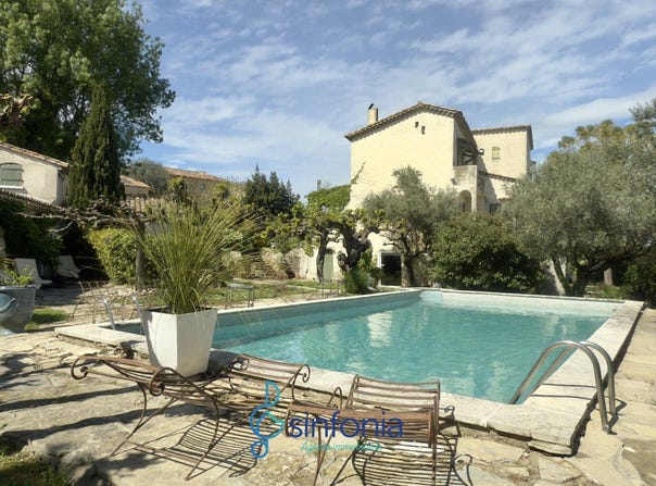 Uzès, Languedoc-Roussillon 30700