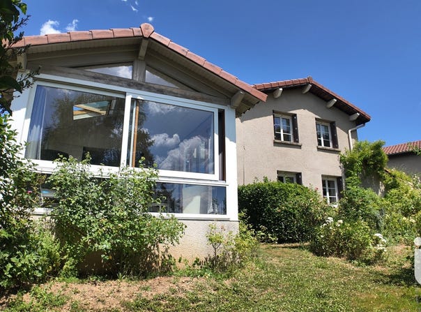 AVEIZIEUX, Auvergne-Rhône-Alpes 42330