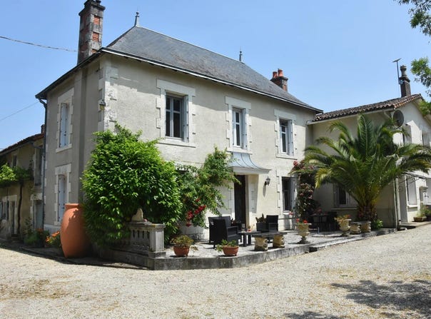 Savigné, Poitou-Charentes 86400