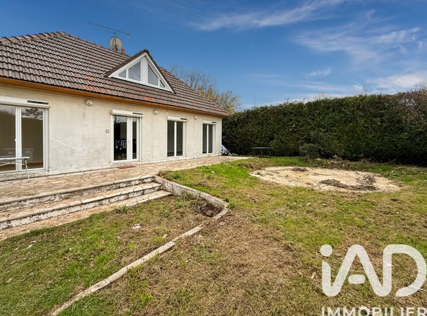 Chéroy, Bourgogne-Franche-Comté 89690