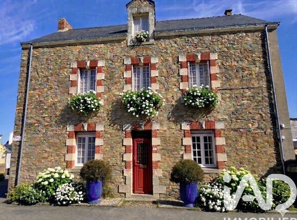 Camoël, Brittany 56130