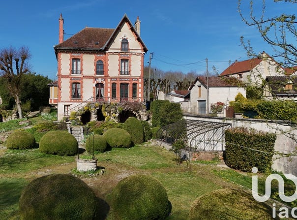 Mussy-sur-Seine, Grand Est 10250