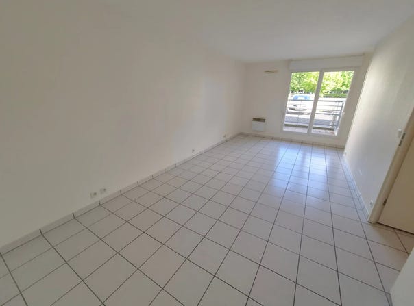 Laval, Mayenne 53000