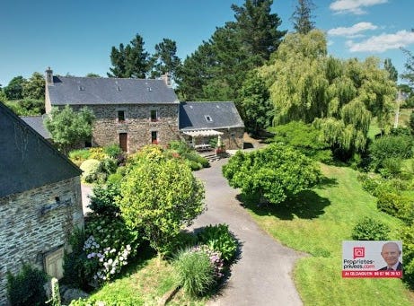 Tréguier, Brittany 22220