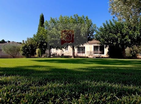 Graveson, Provence-Alpes-Côte d'Azur 13690