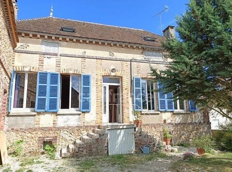NOE, Bourgogne 89760
