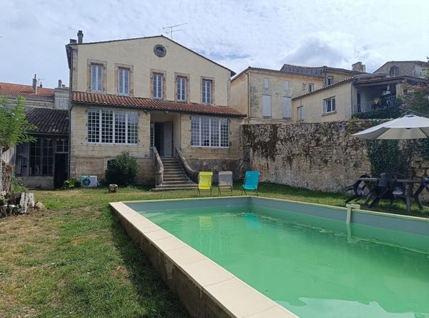 Coutras, Aquitaine 33230