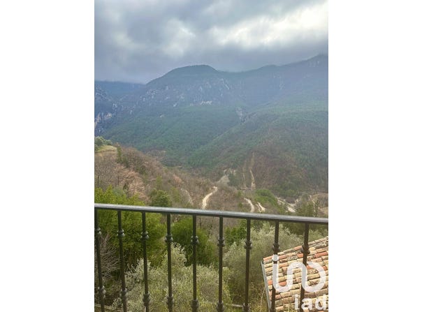 Aiglun, Provence-Alpes-Côte d'Azur 06910