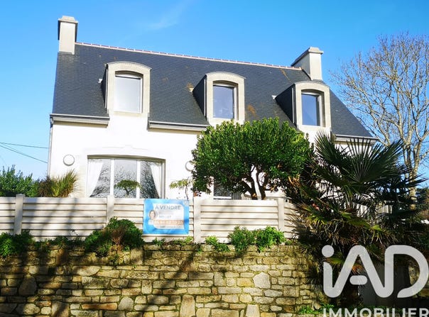 Audierne, Brittany 29770