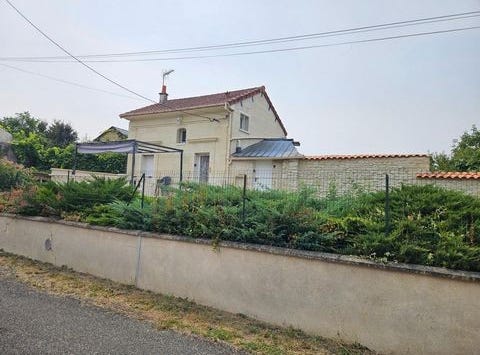 Thouars, Poitou-Charentes 79100