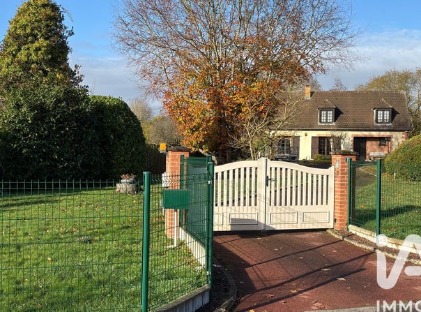 Charmes, Hauts-de-France 02800