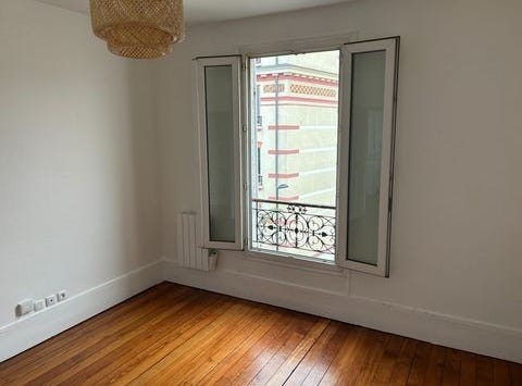 FONTENAY SOUS BOIS, Île-de-France 94120