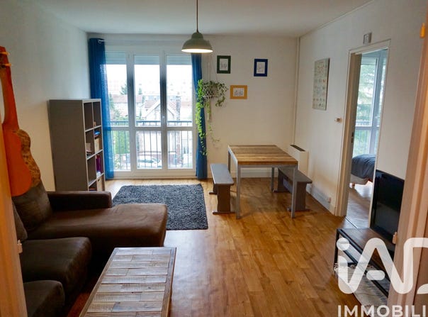 Troyes, Grand Est 10000