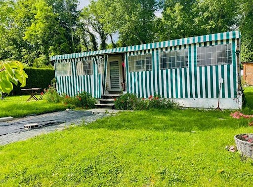 Marcilly-sur-Eure, Normandy 27810