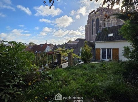 Saint-Quentin, Picardie 02100