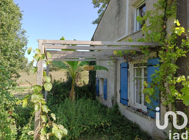 Bazoges-en-Pareds, Pays de la Loire 85390