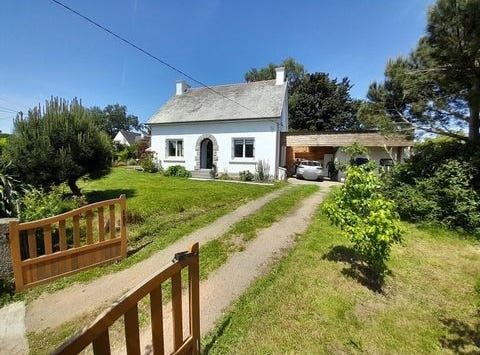 Ploumilliau, Bretagne 22300