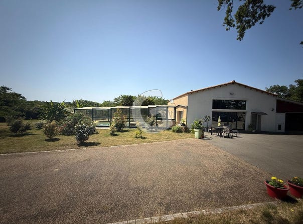 Le Champ-Saint-Père, Pays-de-la-Loire 85540