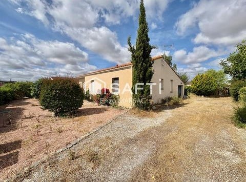 La Creche, Poitou-Charentes 79260
