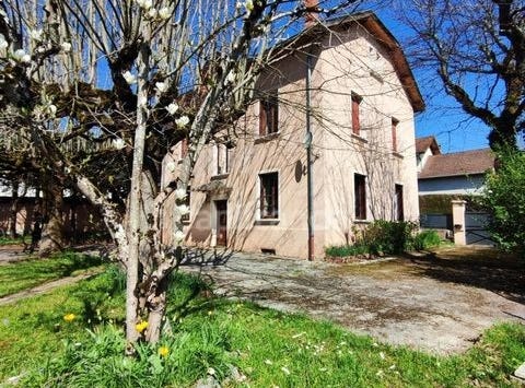 LES AVENIERES, Rhône-Alpes 38630
