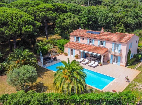 Grimaud, Provence-Alpes-Côte-d'Azur 83310