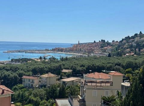 Menton, Provence-Alpes-Côte d'Azur 06500