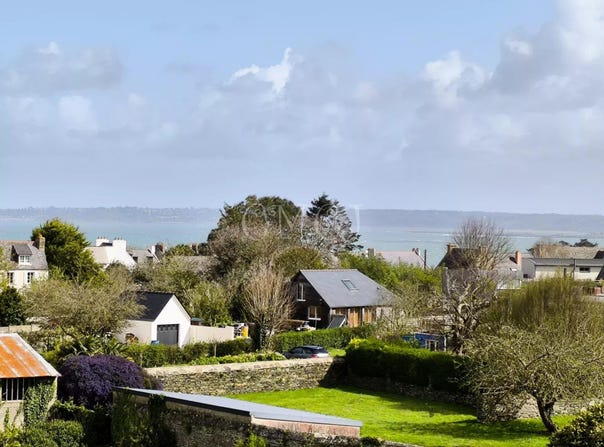 Locquirec, Brittany 29241