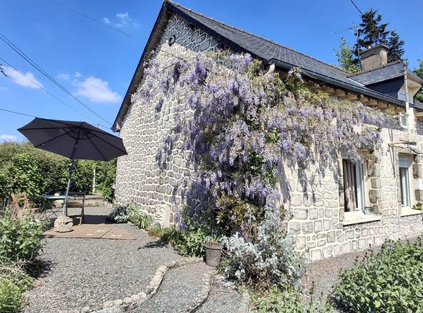 Pleumeleuc, Brittany 35137