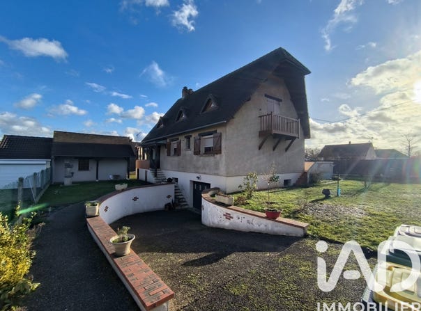 Courcelles-sur-Seine, Normandy 27940