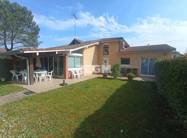 Arengosse, Landes 40110