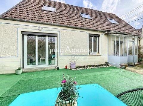 Rosny-Sur-Seine, Île-de-France 78710