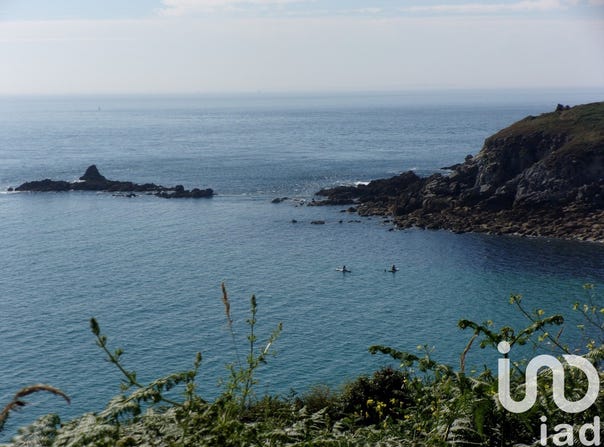 Plouarzel, Brittany 29810