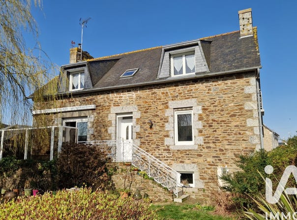 Plouguenast, Brittany 22150