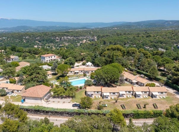 La Roque-sur-Pernes, Provence-Alpes-Côte-d'Azur 84210