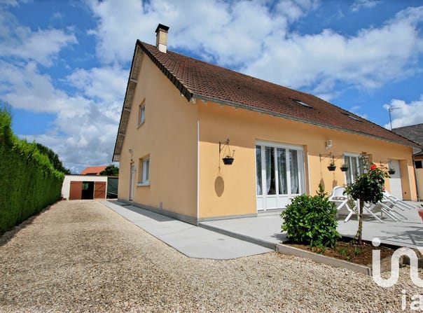 Briare, Centre-Val de Loire 45250