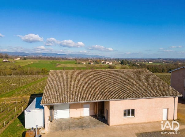ARNAS, Auvergne-Rhône-Alpes 69400