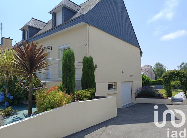 Pontivy, Brittany 56300