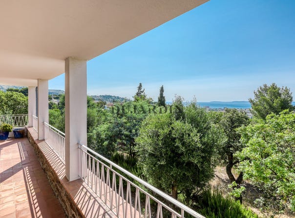 Bormes-les-Mimosas, Provence-Alpes-Côte d'Azur 83230