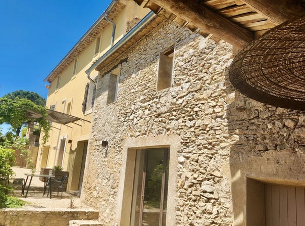 Saint-Saturnin-lès-Apt, Provence-Alpes-Côte d'Azur 84490